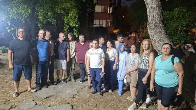 AK Parti Marmaris İlçe Yönetimi ve Belediye Meclisi, Marmaris Belediyesinin çocuk parkını satışa çıkarmasını eleştirdi