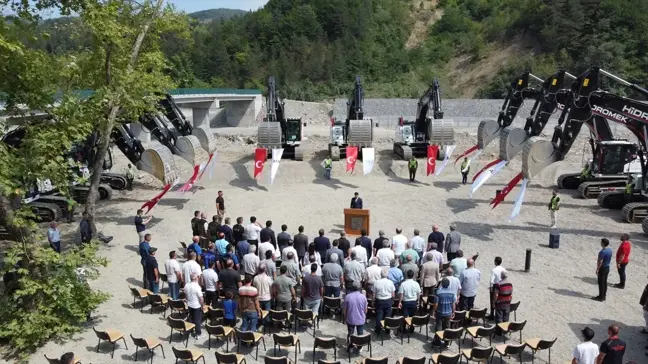 Sinop Ayancık'ta Dere Islahı Çalışması Başlatıldı