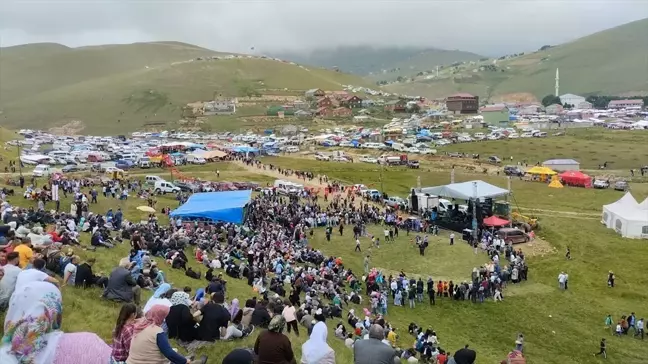 Giresun'da Karaovacık Otçu Göçü Yayla Festivali Düzenlendi