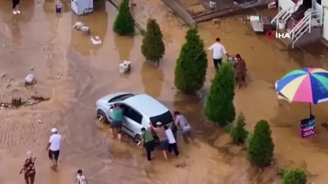 Kırgızistan'da şiddetli yağışlar sonucu sel: 420 kişi tahliye edildi