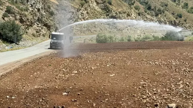 Van'ın Çatak ilçesinde vahşi çöp depolama alanı yeşil alana dönüştürülüyor