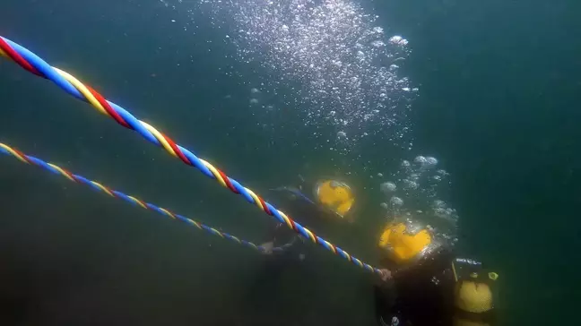 Sanayi Dalgıçları İzmit Körfezi'nde Mesleğe Hazırlanıyor