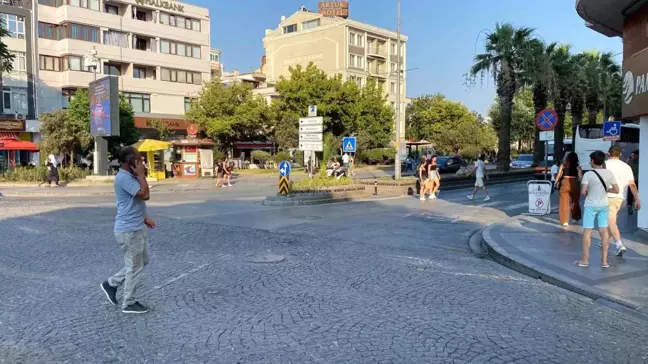 Çanakkale'deki deprem anında işyerinde panik