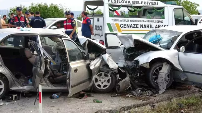 Burdur-Yeşilova Karayolunda Korkunç Kaza: 2 Ölü