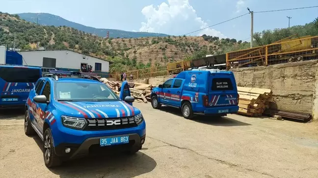 Ödemiş'te maden ocağında direk devrilmesi sonucu 3 işçi yaralandı