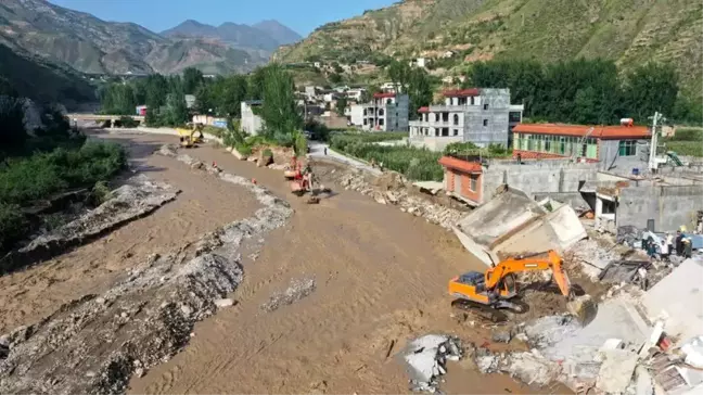 Gansu Eyaleti Şiddetli Yağışlarla Mücadele Ediyor