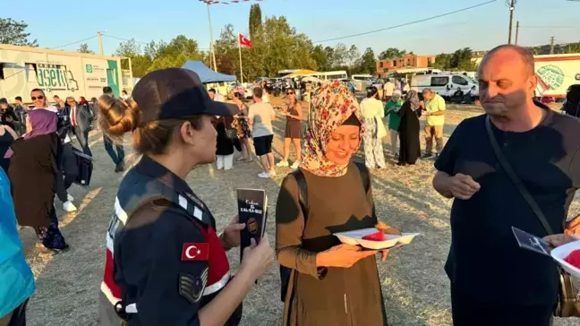 Tekirdağ'da Karpuz Şenliğinde 700 kadına KADES uygulaması tanıtıldı