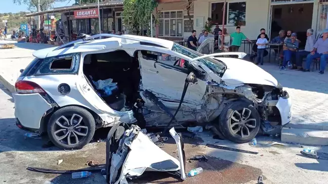 Manisa'da trafik kazası: 1 ölü, 4 yaralı