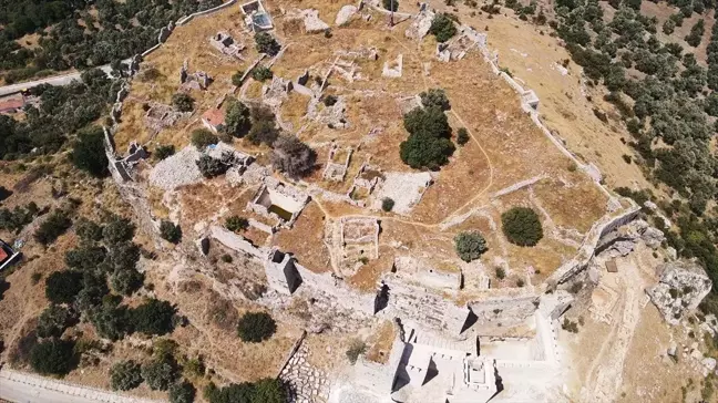 Muğla'da Beçin Antik Kenti'nde Menteşeoğulları Beyliği dönemine ait sarnıç bulundu