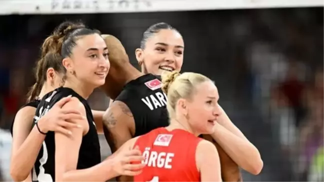 Türkiye-Çin maç beşinci seti kim kazandı? Çin-Türkiye çeyrek final voleybol maçı beşinci set kaç kaç bitti? Türkiye-Çin voleybol maçı son set sonucu!