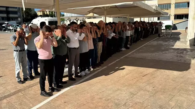 Karabük'te iki ayrı trafik kazasında 2 kişi yaralandı