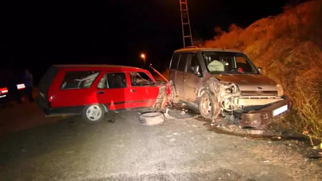 Malatya'da otomobil ile hafif ticari araç çarpıştı, 1 kişi yaralandı