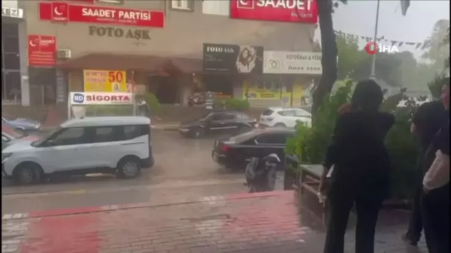 Kavurucu sıcakta Gaziantep yağmur ile serinledi