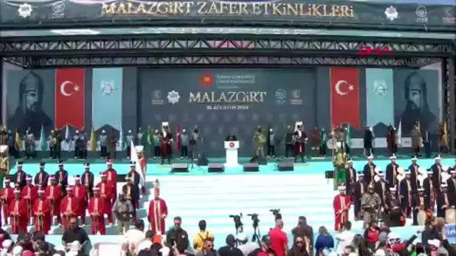 Cumhurbaşkanı Erdoğan: Malazgirt ruhunu yaşatacak, yeni nesillere şanla şerefle teslim edeceğiz