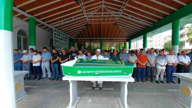 Gaziantep'te 1,5 yaşındaki çocuk havuzda boğularak hayatını kaybetti