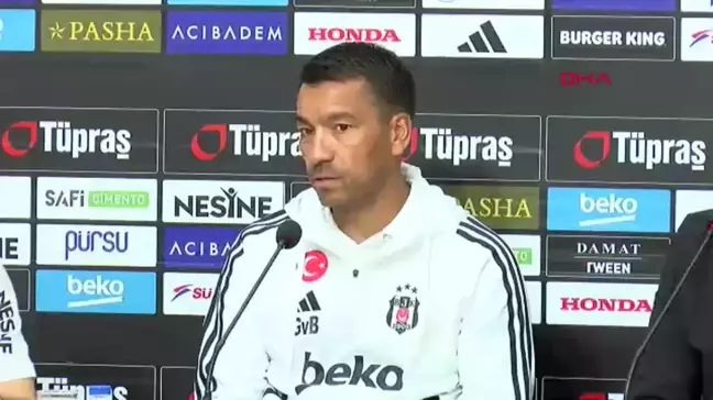 Beşiktaş Teknik Direktörü Giovanni van Bronckhorst: Gruplara kalmak istiyoruz