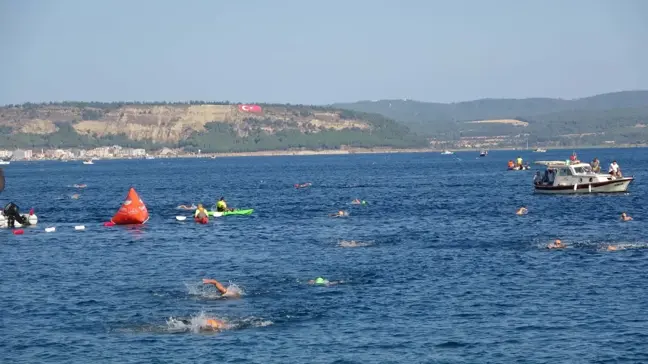 Çanakkale Boğazı Yüzme Yarışması'nın 37'ncisi gerçekleştirildi