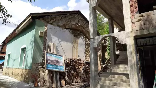 Gümüşhane'de Cami İnşaatı Maddi Sorunlar Nedeniyle Tamamlanamadı