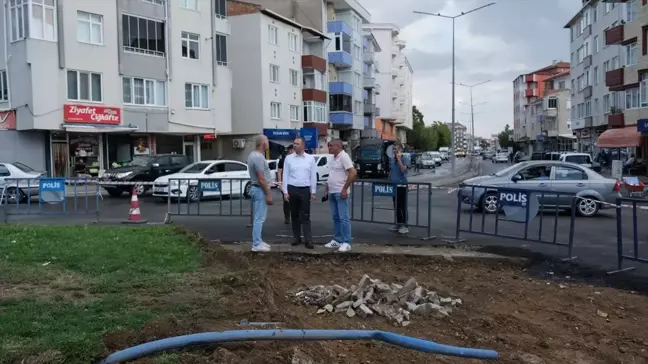 Kırklareli Belediye Başkanı Derya Bulut, yol yapım çalışmalarını inceledi