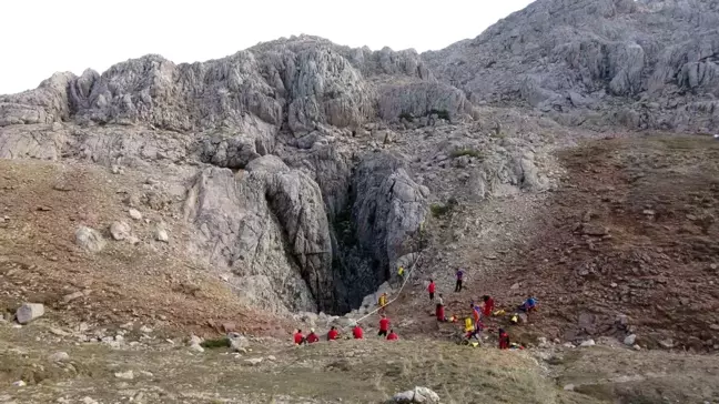 Türkiye'nin 3. En Derin Mağarası Morca'da Keşif Çalışmaları Yarıda Kaldı