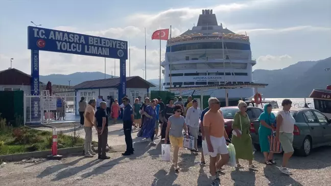 Rusya'dan gelen kruvaziyer Amasra'ya ilk seferini yaptı