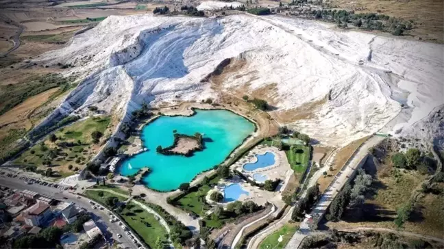 Pamukkale'de Ziyaretçi Sayısı Yüzde 12 Arttı