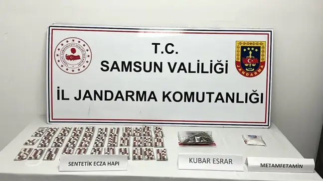 Samsun'da Uyuşturucu Operasyonu: 445 Adet Sentetik Ecza ve 65 Gram Uyuşturucu Madde Ele Geçirildi