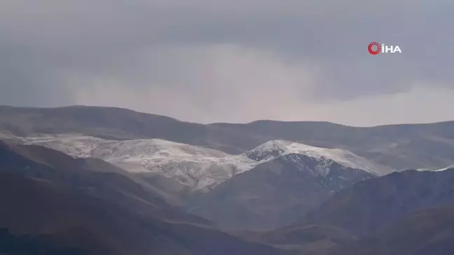 Erzurum'da Palandöken'e mevsimin ilk karı yağdı