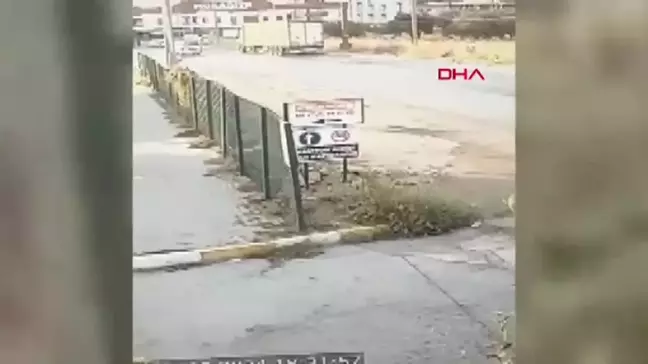 Manisa'da motosiklet TIR'a çarptı: 1 ölü, 1 yaralı