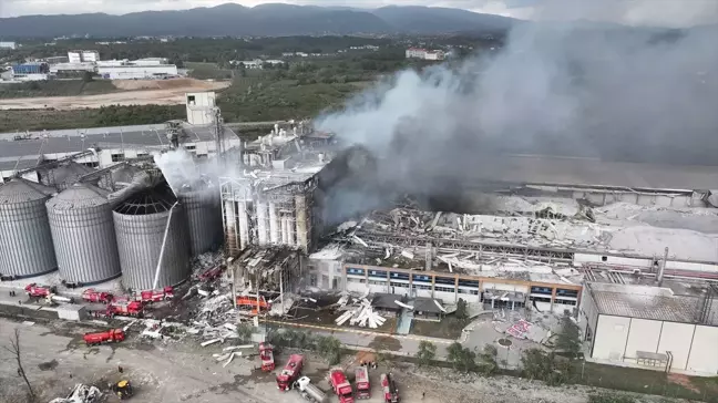 Hendek'teki Makarna Fabrikasında Patlama: 21 Yaralı