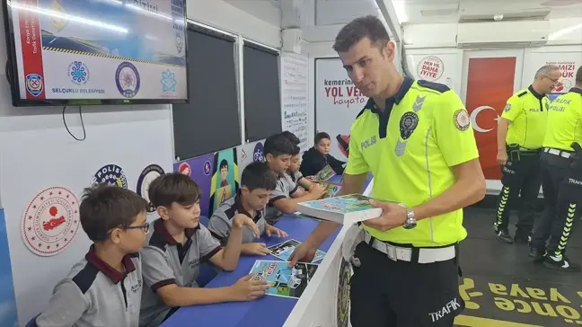 Bafra'da Öğrencilere Trafik Eğitimi Verildi