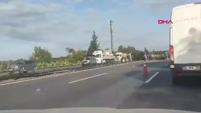 Sapanca'da Etilen Glikol Yüklü Tanker Devrildi