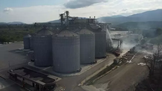 Hendek'teki Makarna Fabrikasındaki Patlamada 1 Ölü, 30 Yaralı