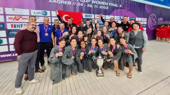 İzmir BŞB Sutopu Kadın Takımı'nın Challenger Cup Rakipleri Belli Oldu