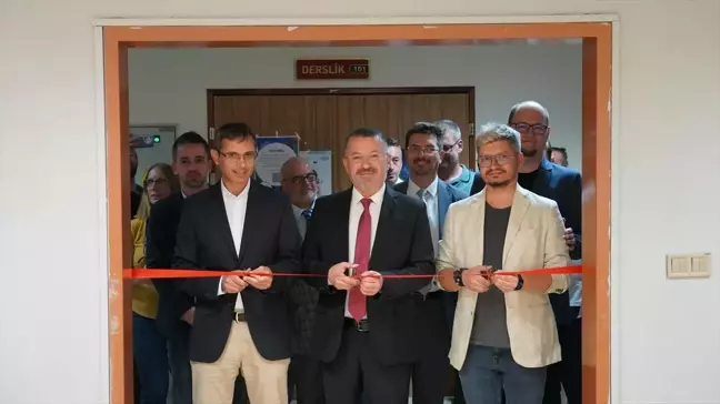 Karabük Üniversitesi'nde Uluslararası ArtExChange Sergisi Açıldı