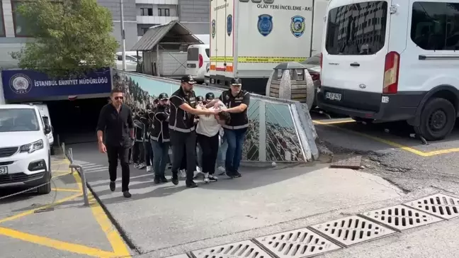 Beykoz'da El Bombaları ile İlgili Operasyonda 9 Gözaltı