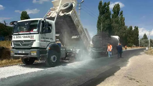 Nevşehir'de Köy Yolları Konforlu Hale Getiriliyor