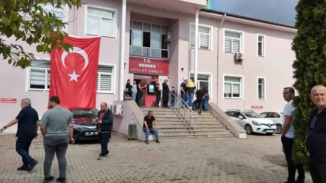 Hendek'teki Makarna Fabrikasında Patlama: 1 Ölü, 30 Yaralı