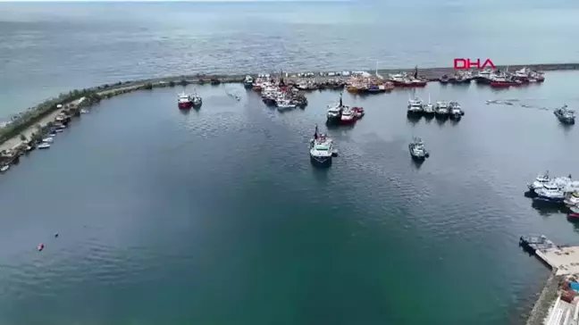 Karadeniz'de Fırtına Balıkçıları Zor Durumda Bıraktı