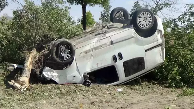 Konya'da Hafif Ticari Araç Kaza Yaptı: 1 Yaralı