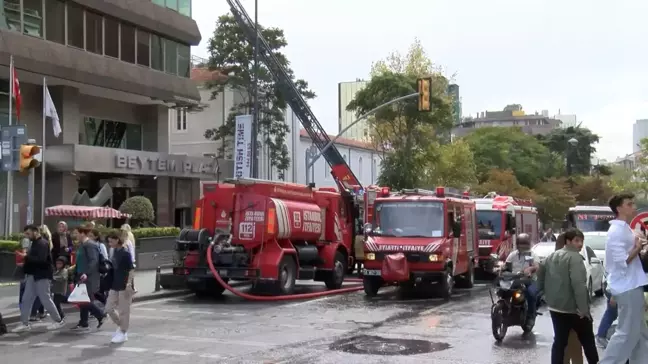 Şişli'de Rezidans Binasında Yangın Çıktı