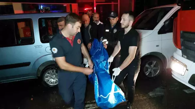 Samsun'da Ev Penceresinden Düşen Yaşlı Adam Hayatını Kaybetti