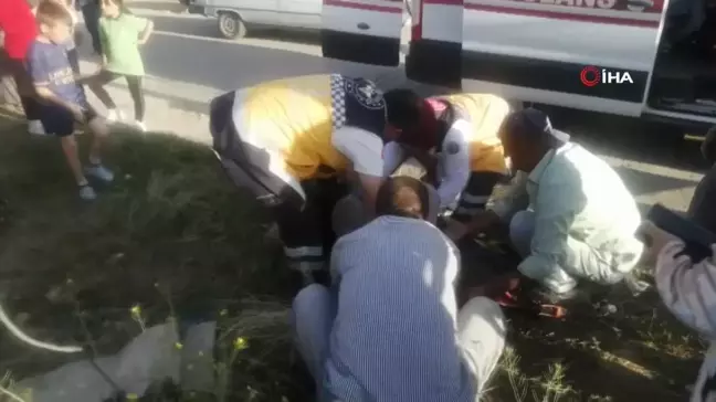 Isparta'da Otomobil ile Motosiklet Çarpıştı, 1 Kişi Ağır Yaralı