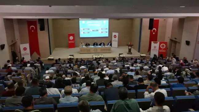 Gaziantep'te Peygamberimiz ve Şahsiyet İnşası Paneli Düzenlendi