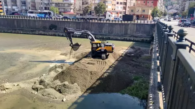 Devrek Çayı'nda Temizlik Çalışmaları Başlatıldı