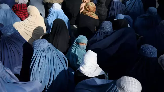 Taliban yine yaptı yapacağını: Bu kez hedefinde Afgan erkekler var 'Batılı gibi' görünmek yasak!