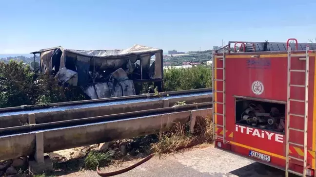 Mersin'de Anne ve Oğlunun Konteyner Evi Yanarak Kullanılamaz Hale Geldi