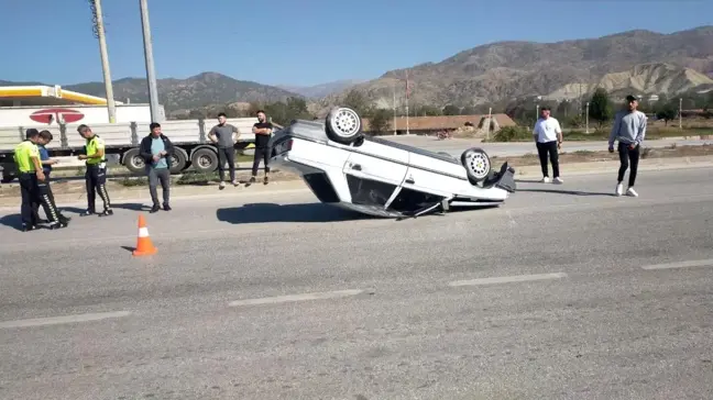 Çorum'da Takla Atan Otomobilin Sürücüsü Yaralandı