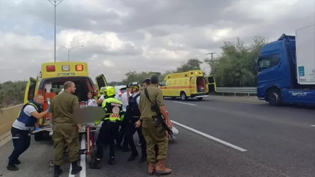 Hizbullah, Tel Aviv'e Roket Saldırısı Düzenledi