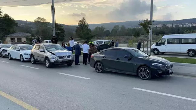 Bolu'da Zincirleme Kaza: 4 Araç Çarpıştı